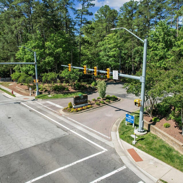 The Bailey Apartments - Entrance