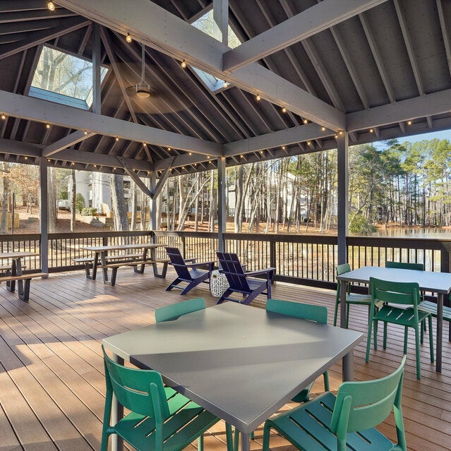 The Bailey Apartments - Gazebo interior with tables and chairs